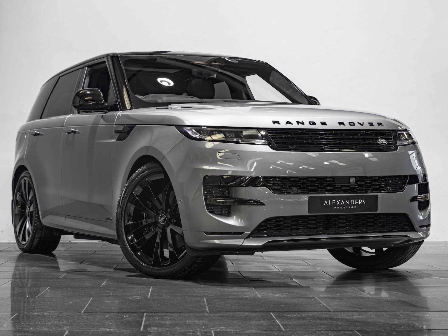 Used Land Rover Range Rover Sport 2023 for sale - 77683653: Photo 8