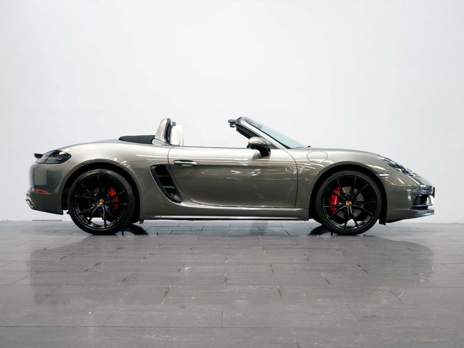 Used Porsche 718 Boxster for sale - 76425403: Photo 6