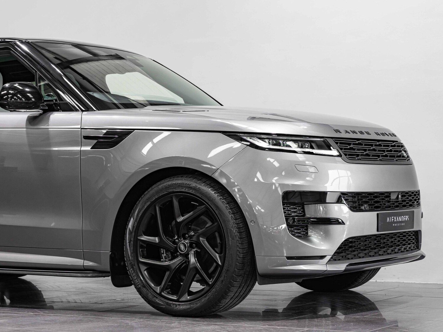 Used Land Rover Range Rover Sport 2023 for sale - 77852829: Photo 12