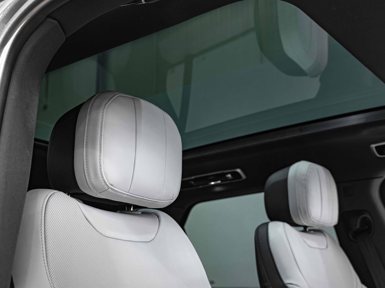 Used Land Rover Range Rover Sport 2023 for sale - 77852829: Photo 3