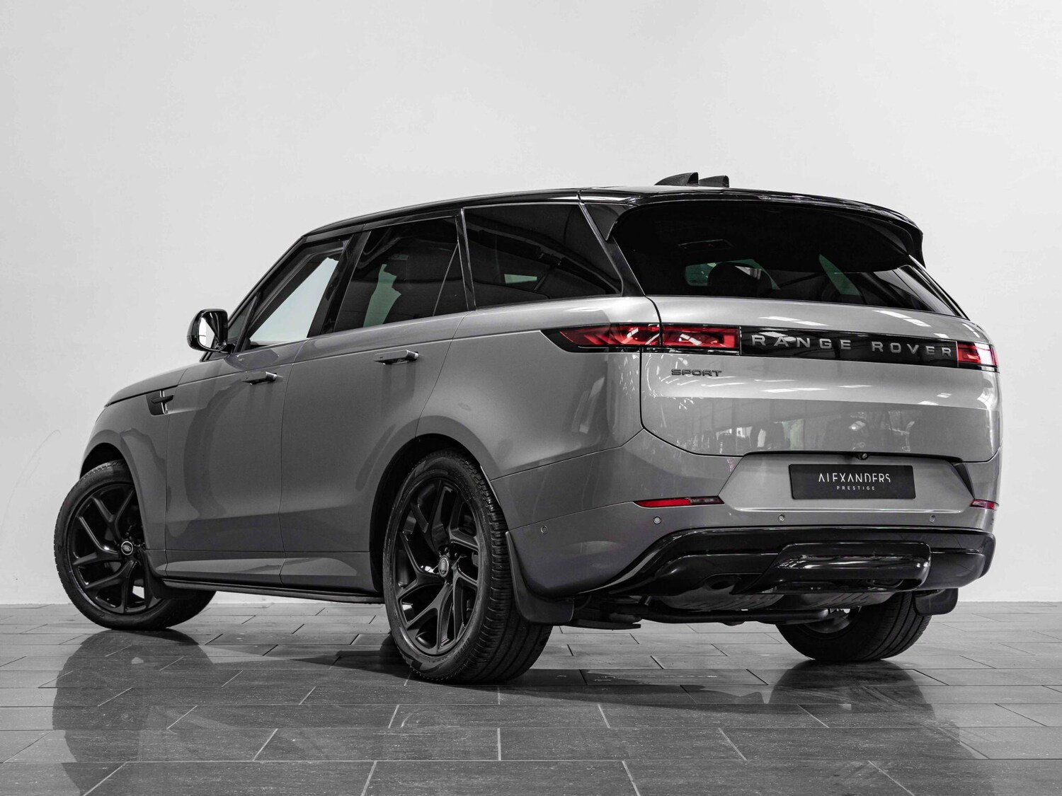 Used Land Rover Range Rover Sport 2023 for sale - 77852829: Photo 9