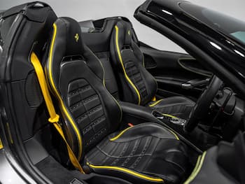 Used Ferrari SF90 Spider 2023 for sale - 79601420: Photo