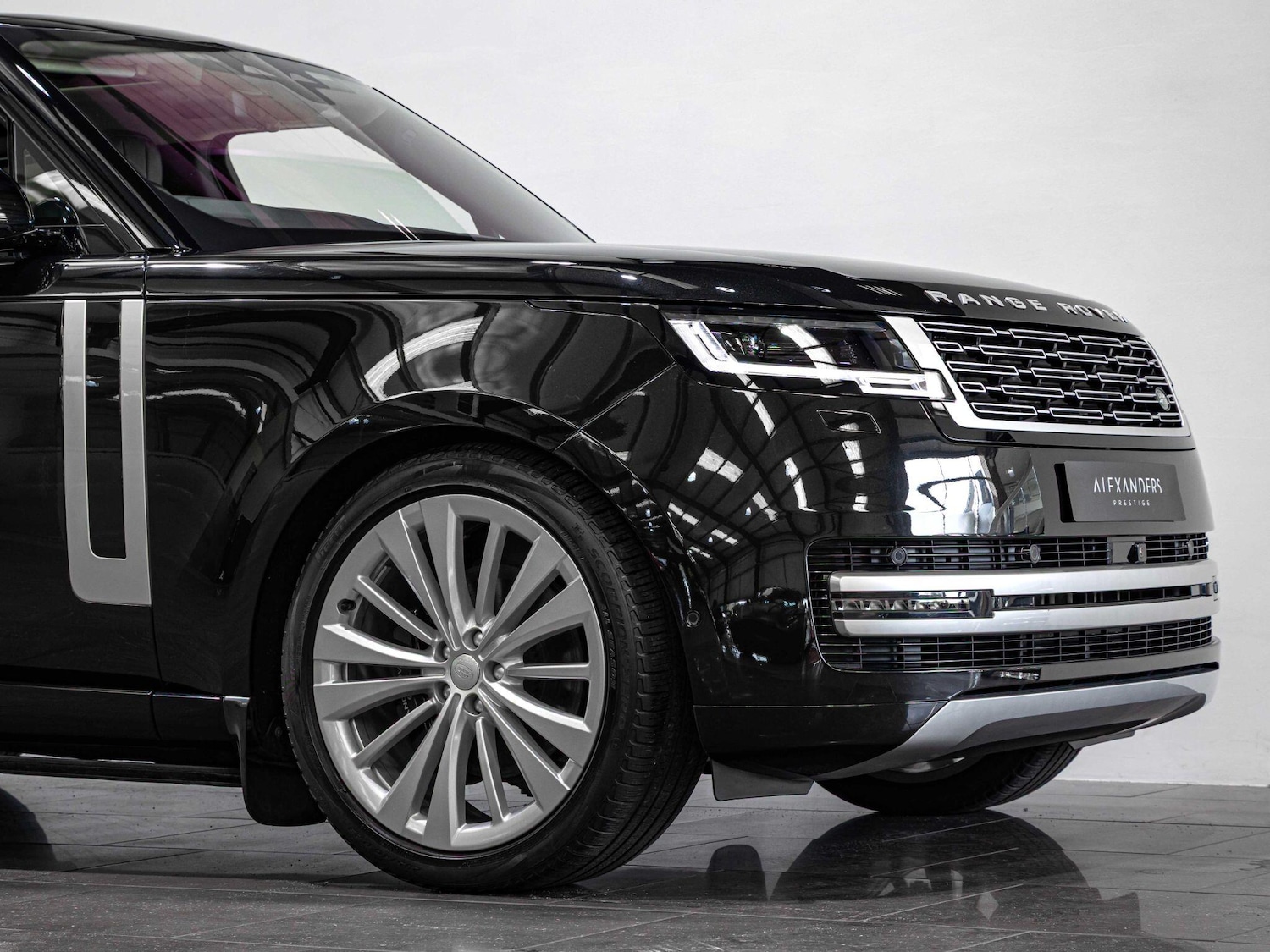 Used Land Rover Range Rover 2023 for sale - 76994810: Photo 31