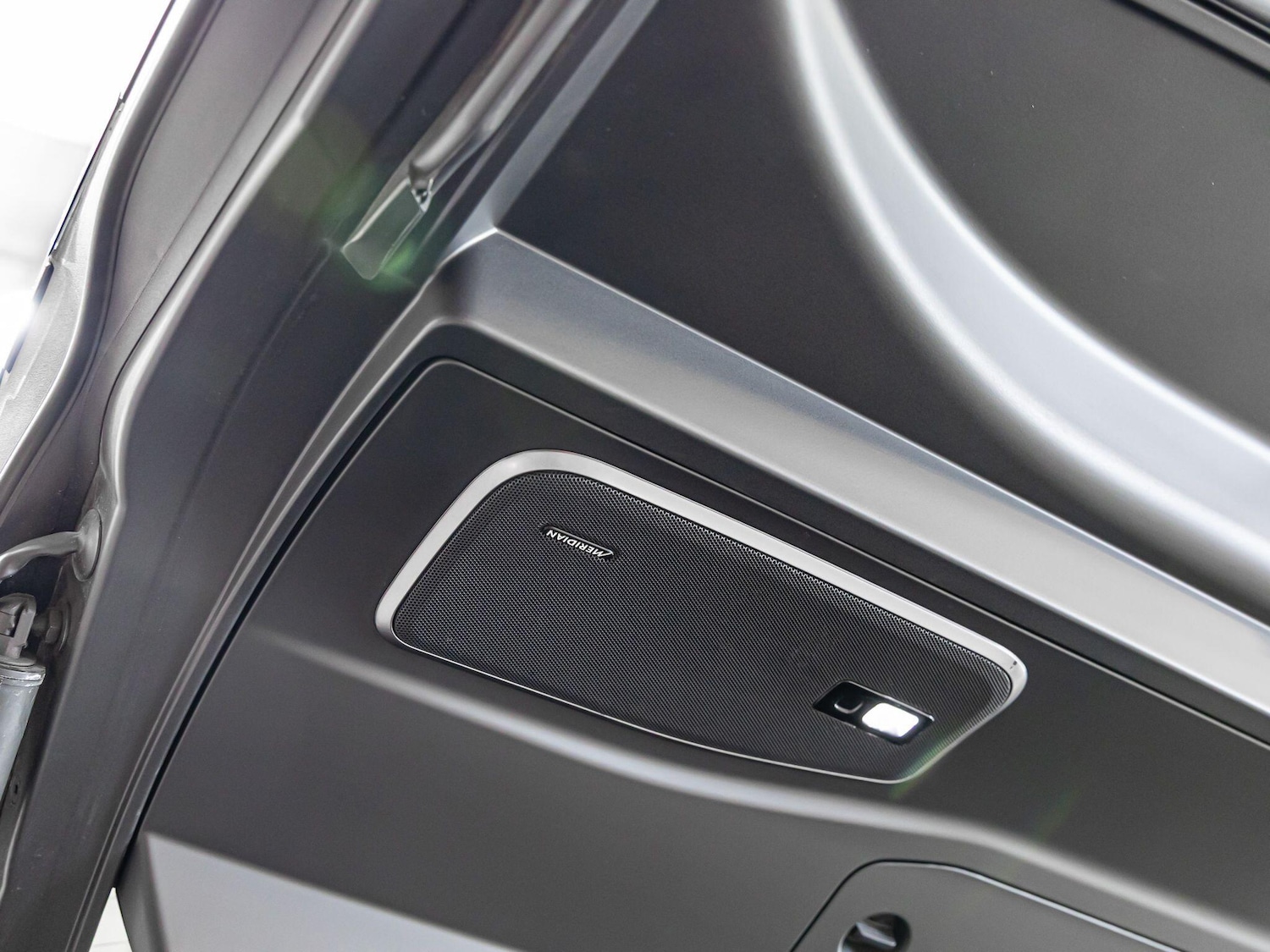 Used Land Rover Range Rover 2023 for sale - 76994810: Photo 4