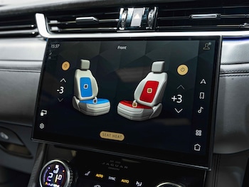 Used Jaguar F-Pace 2023 for sale - 78046925: Photo