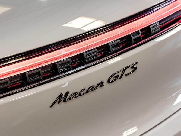 Used Porsche Macan 2022 for sale - 75719815: Photo 27