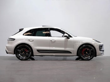 Used Porsche Macan 2022 for sale - 75719815: Photo
