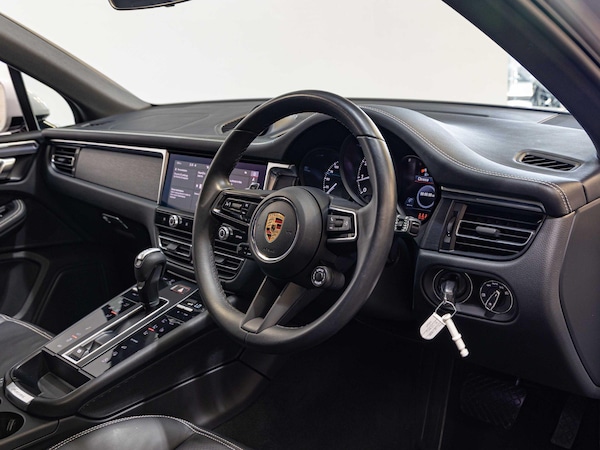 Used Porsche Macan 2022 for sale - 75719815: Photo 8