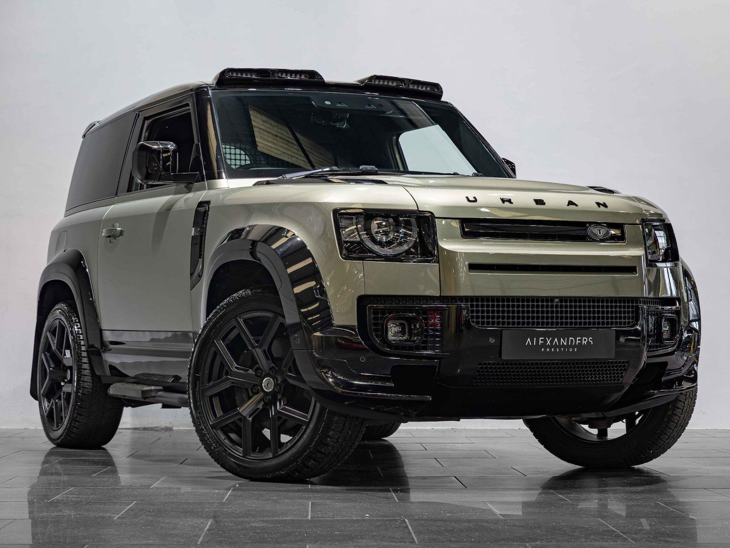 Used Land Rover Defender 90 for sale - 76658751: Photo 15