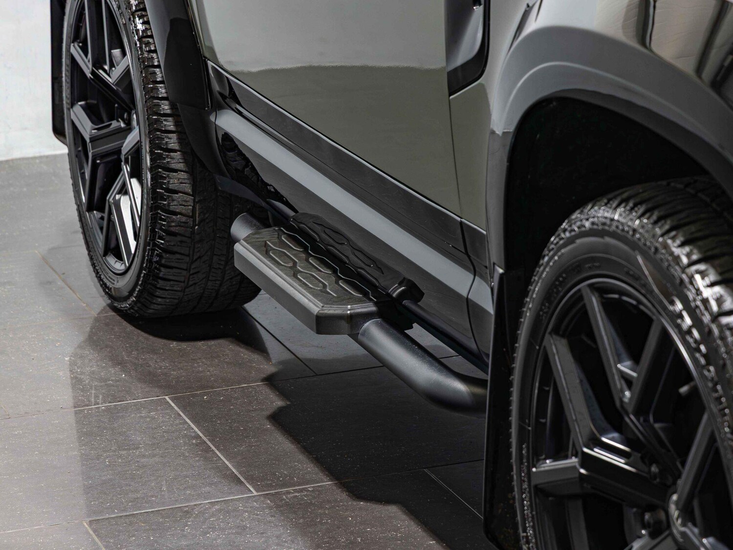 Used Land Rover Defender 90 for sale - 76658751: Photo 18