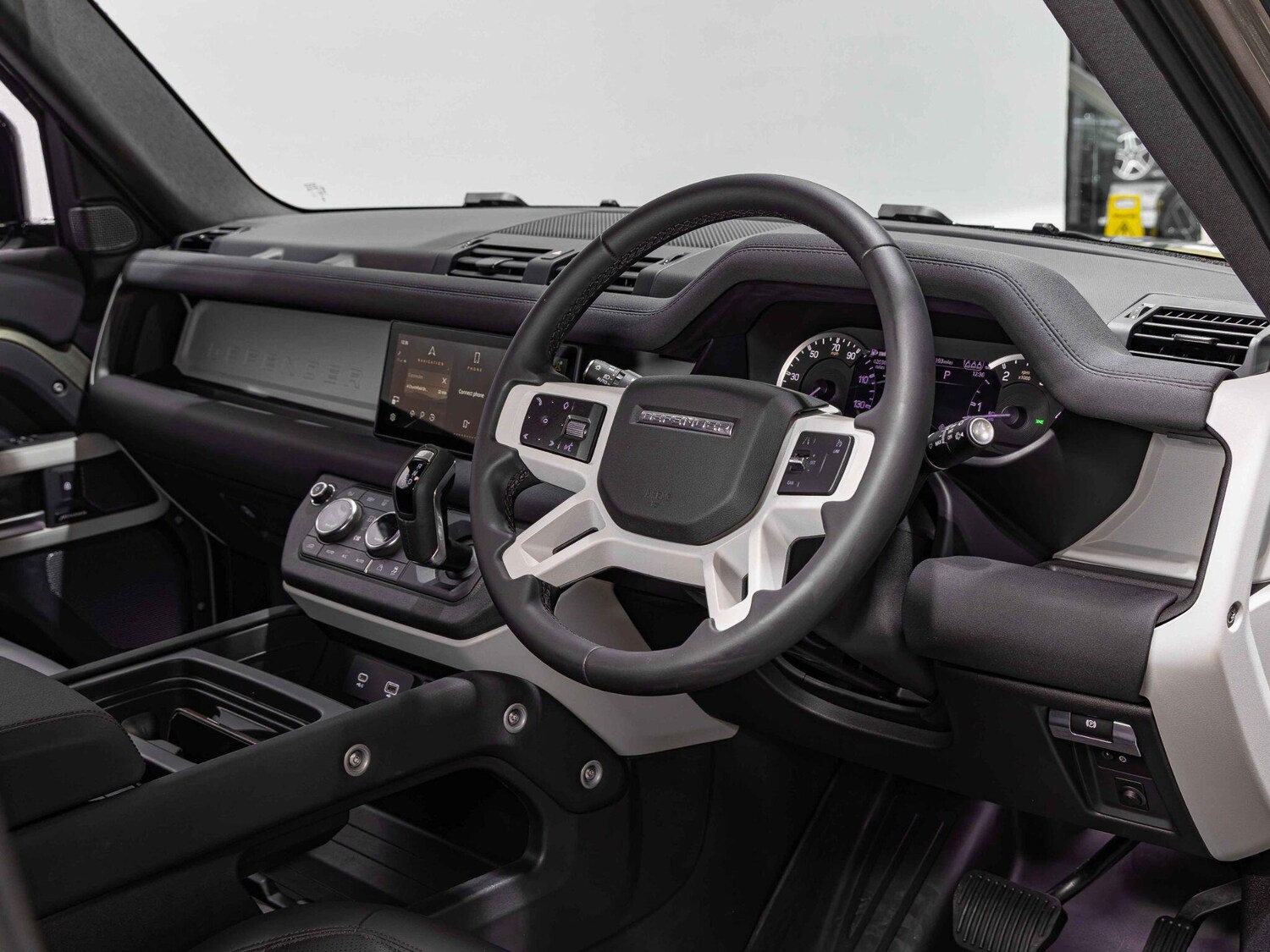 Used Land Rover Defender 90 for sale - 76658751: Photo 9