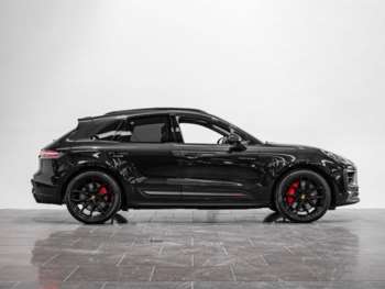 Used Porsche Macan 2024 for sale - 74097079: Photo