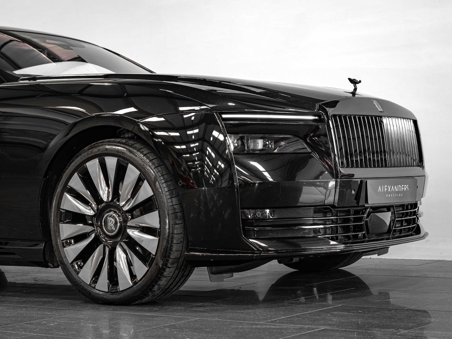 Used Rolls-Royce Spectre 2024 for sale - 76512860: Photo 29