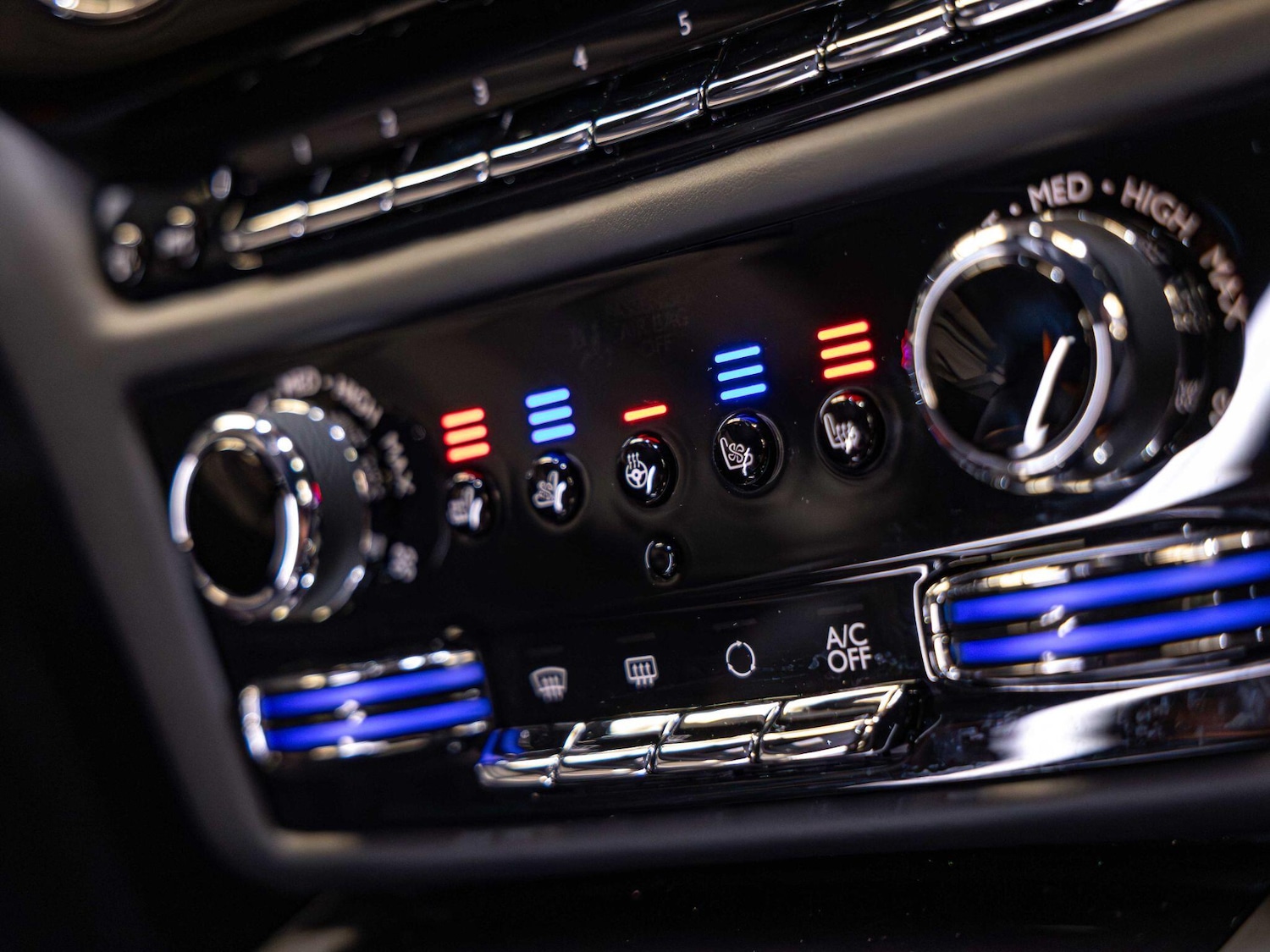 Used Rolls-Royce Spectre 2024 for sale - 76512860: Photo 4