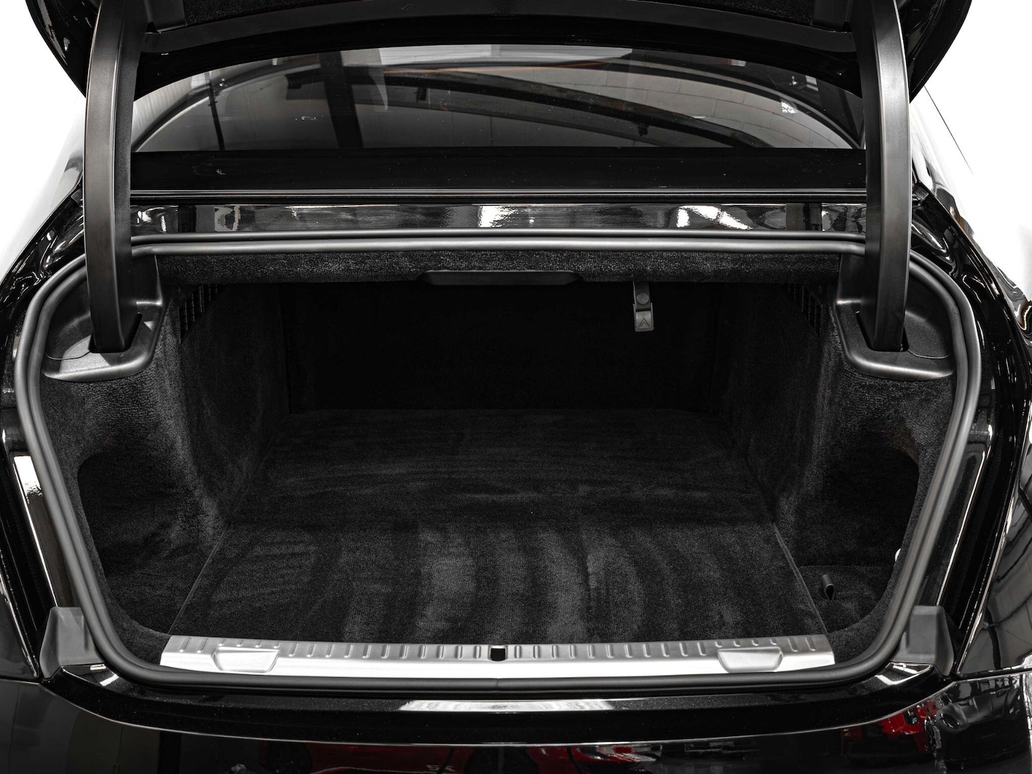 Used Rolls-Royce Spectre 2024 for sale - 76512860: Photo 40