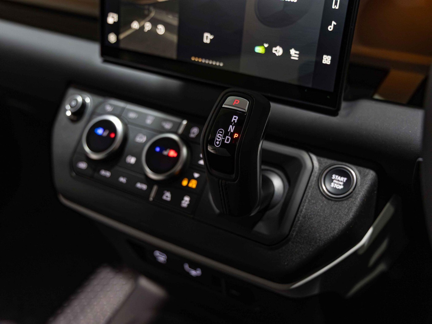 Used Land Rover Defender 110 2024 for sale - 76326951: Photo 22