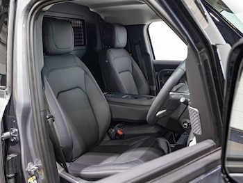 Used Land Rover Defender 110 2024 for sale - 76326951: Photo