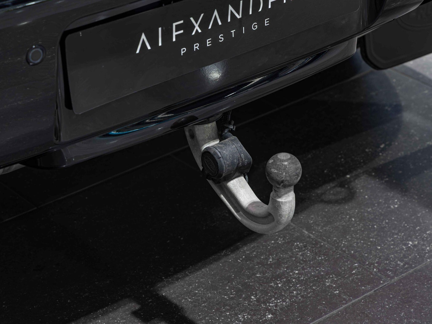 Used Land Rover Defender 110 2024 for sale - 76326951: Photo 4