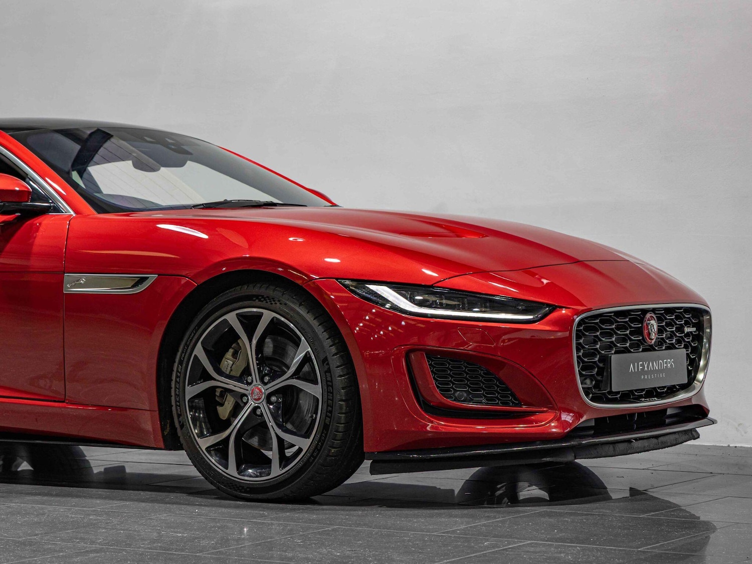 Used Jaguar F-Type for sale - 76994163: Photo 17