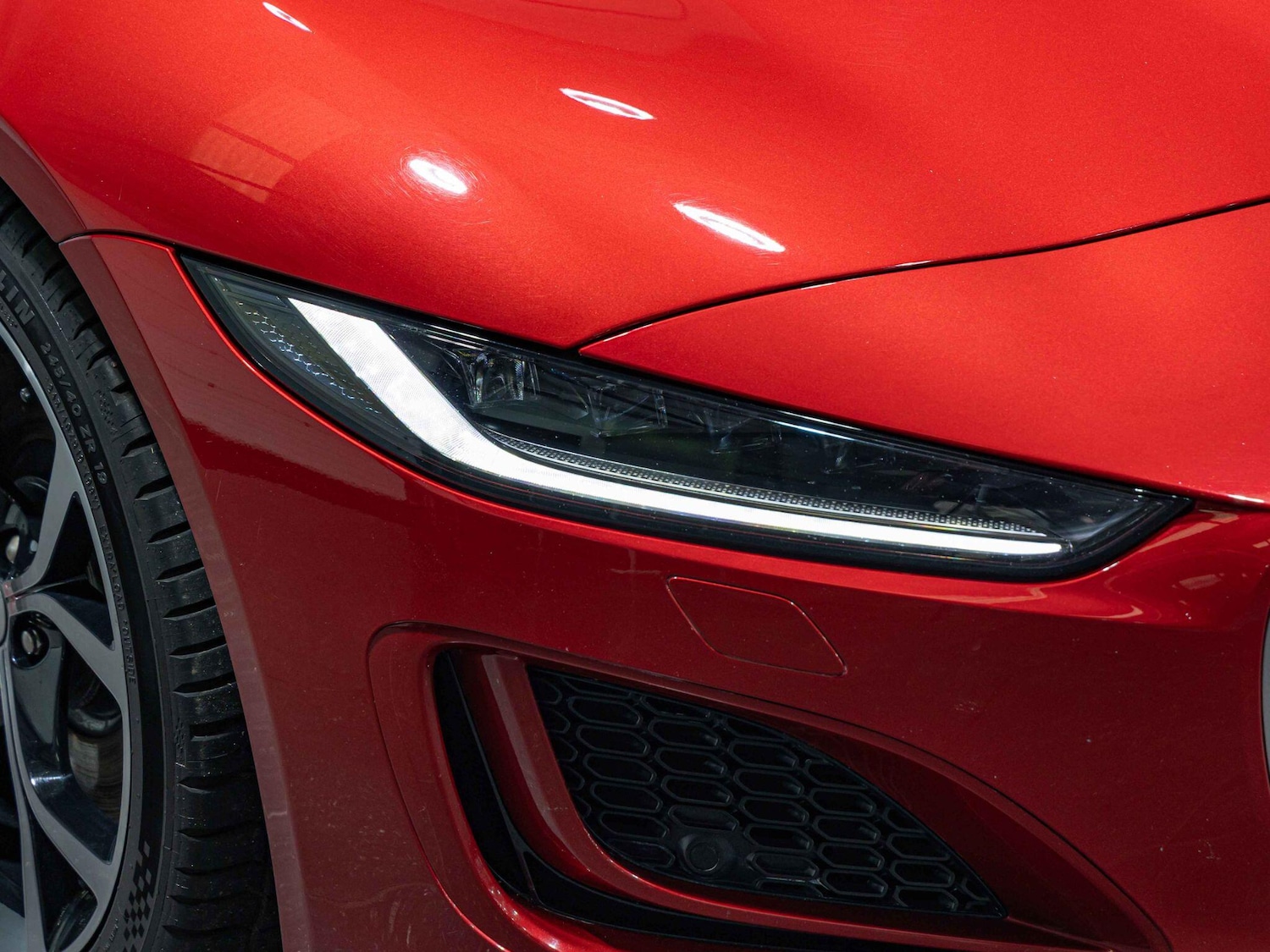 Used Jaguar F-Type for sale - 76994163: Photo 18