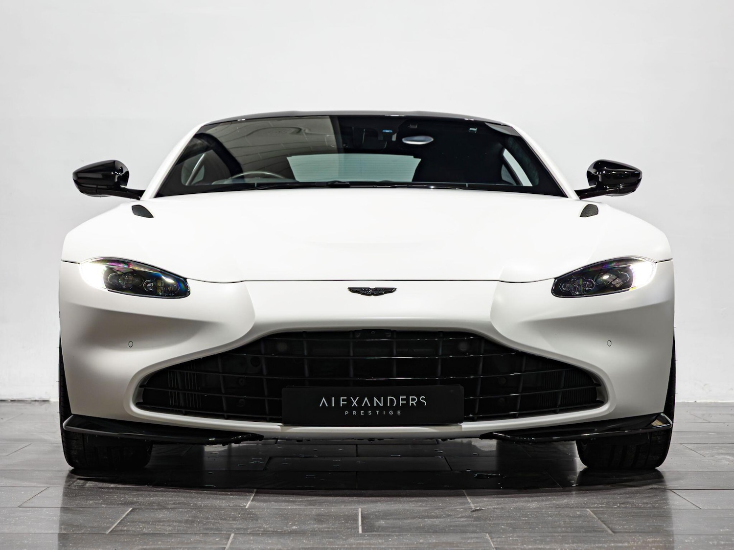 Used Aston Martin Vantage 2023 for sale - 77358920: Photo 19