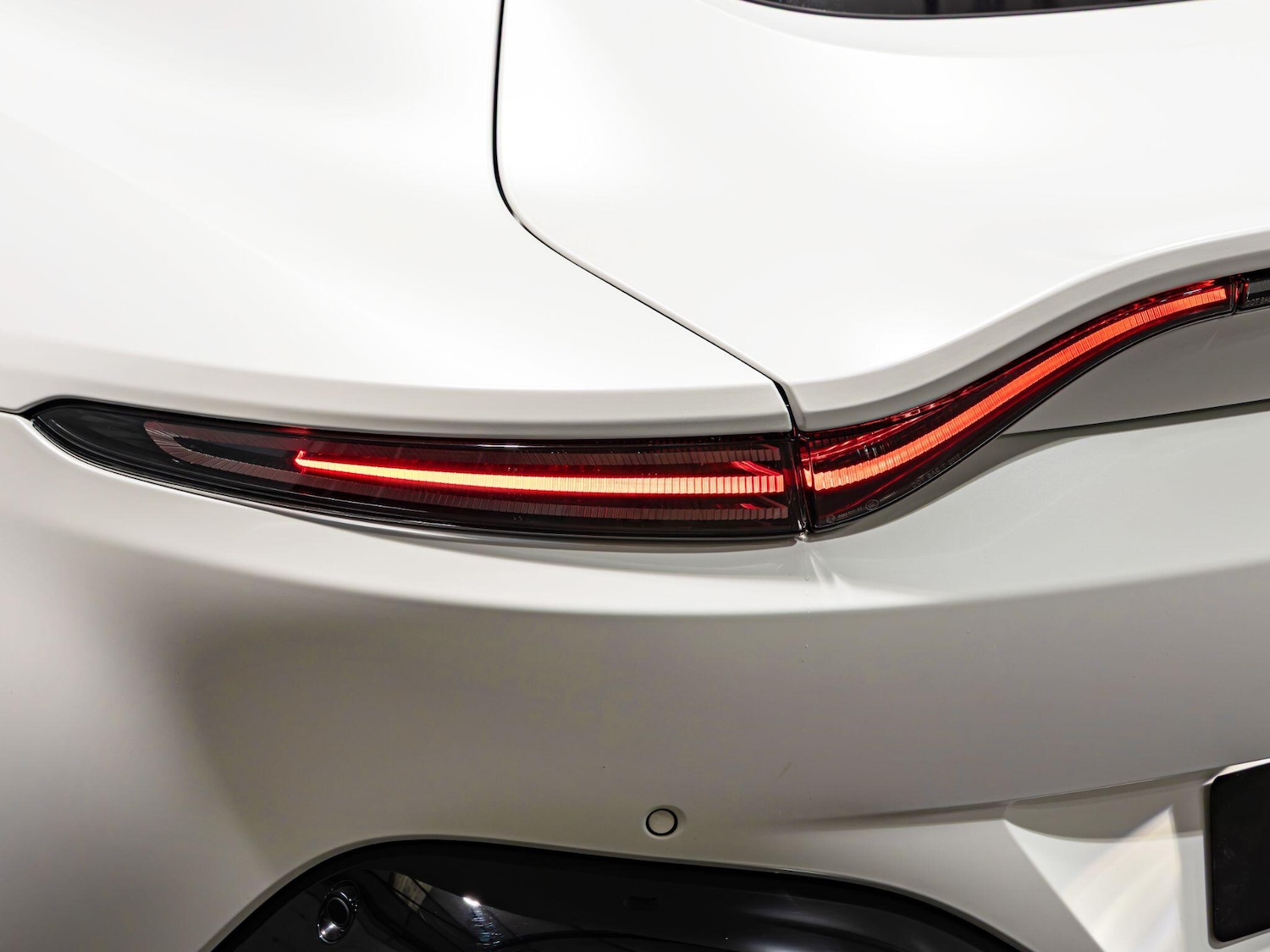 Used Aston Martin Vantage 2023 for sale - 77358920: Photo 29