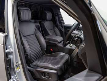 Used Land Rover Discovery 2023 for sale - 74228131: Photo