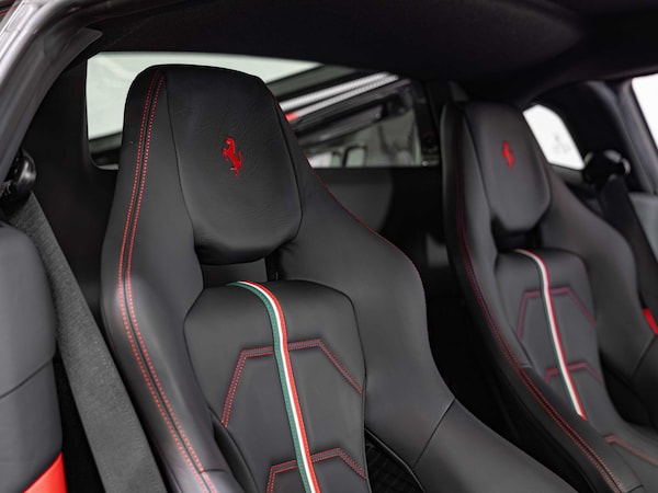 Used Ferrari 488 2017 for sale - 75588423: Photo 11