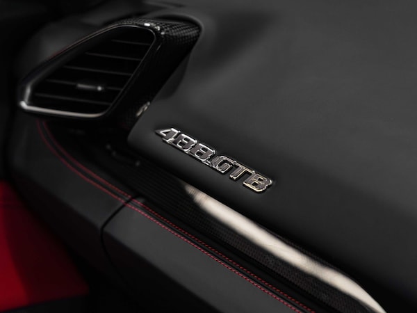 Used Ferrari 488 2017 for sale - 75588423: Photo 18