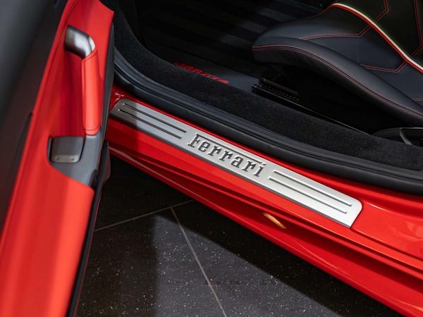 Used Ferrari 488 2017 for sale - 75588423: Photo 20