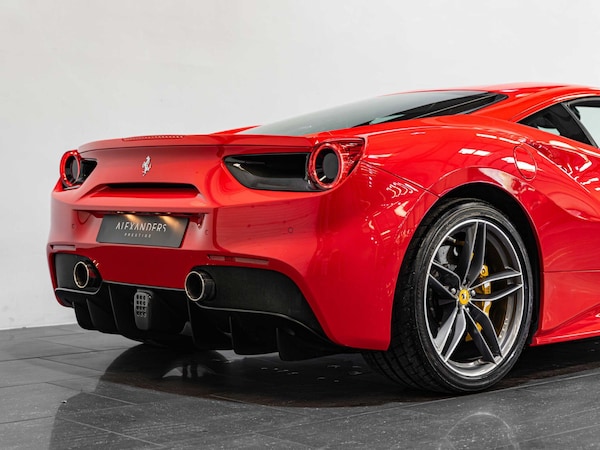 Used Ferrari 488 2017 for sale - 75588423: Photo 29