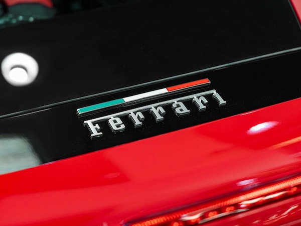 Used Ferrari 488 2017 for sale - 75588423: Photo 31