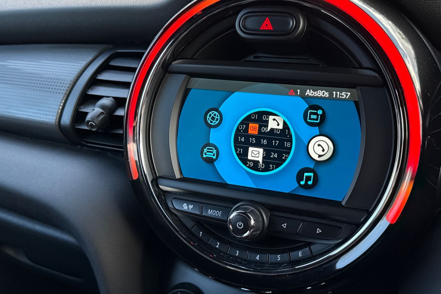 Used MINI Hatch 2019 for sale - 76365147: Photo 12