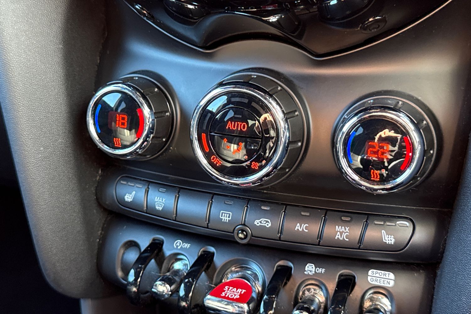 Used MINI Hatch 2019 for sale - 76365147: Photo 19