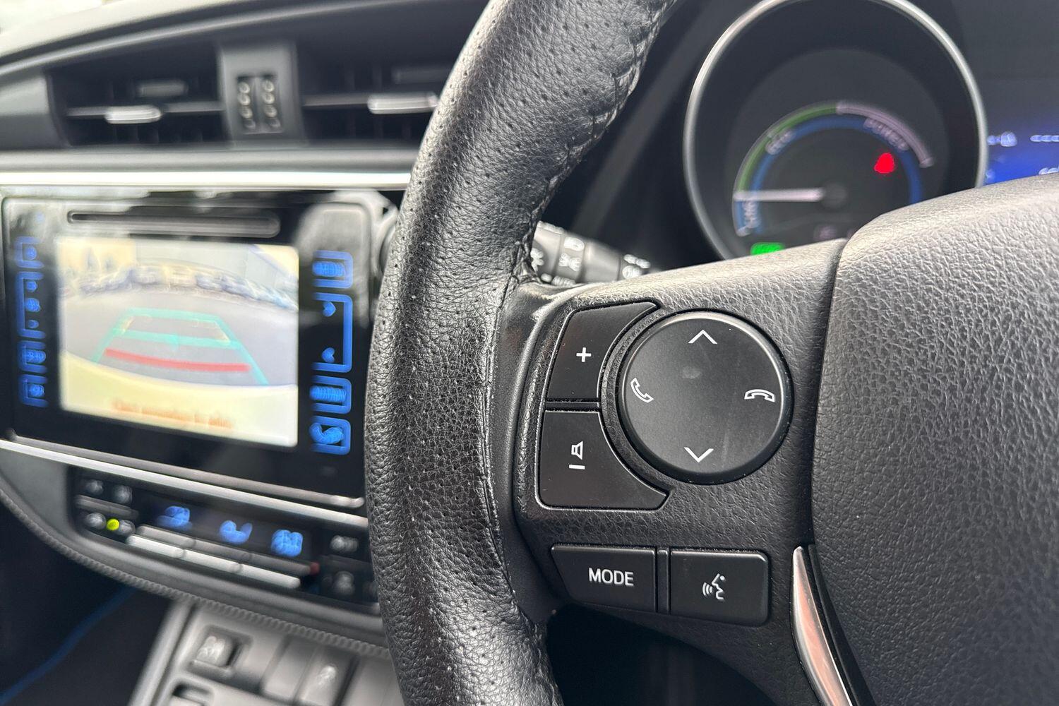 Used Toyota Auris 2017 for sale - 76909422: Photo 34