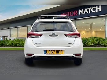 Used Toyota Auris 2017 for sale - 76909422: Photo