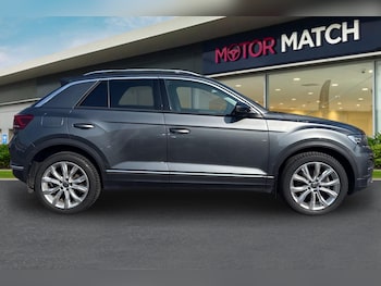 Used Volkswagen T-Roc 2021 for sale - 78497721: Photo