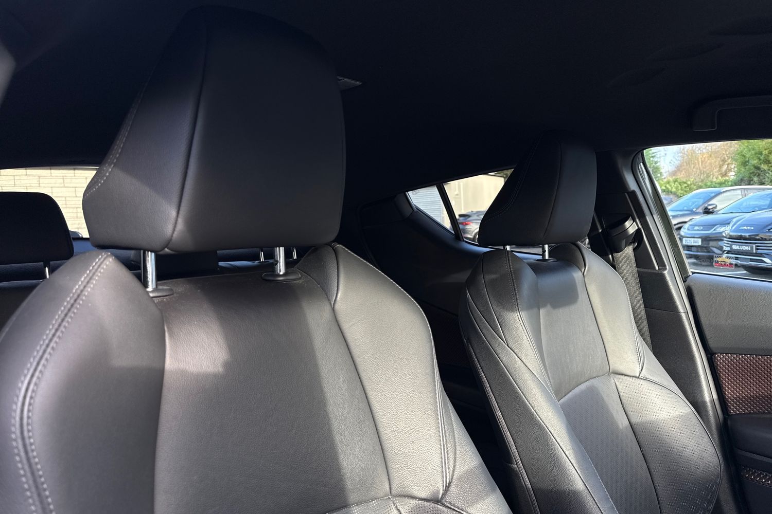 Used Toyota C-HR 2018 for sale - 76909428: Photo 21