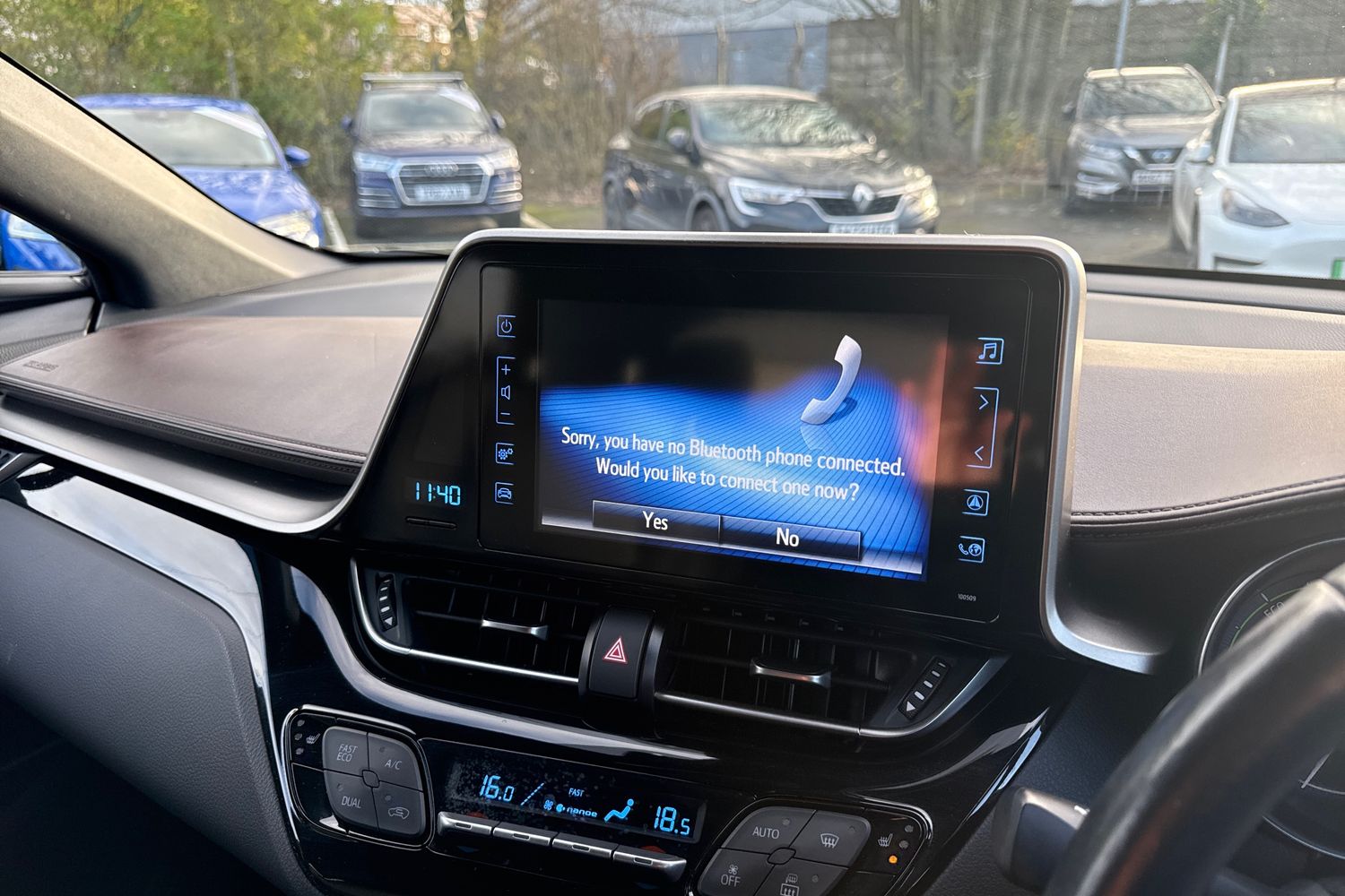 Used Toyota C-HR 2018 for sale - 76909428: Photo 30