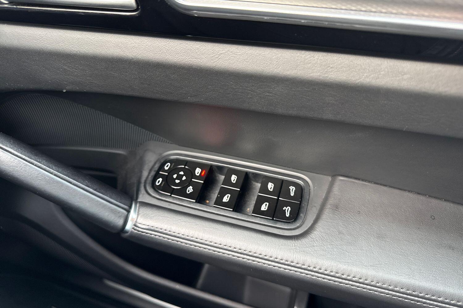 Used Porsche Cayenne 2020 for sale - 76546137: Photo 18