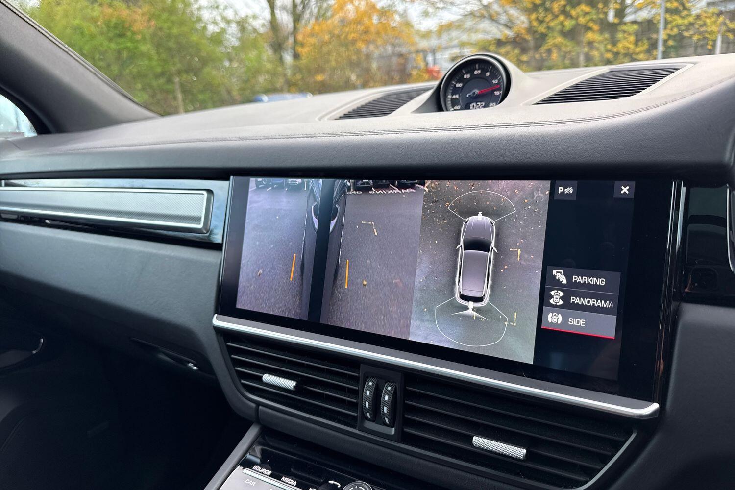 Used Porsche Cayenne 2020 for sale - 76546137: Photo 52