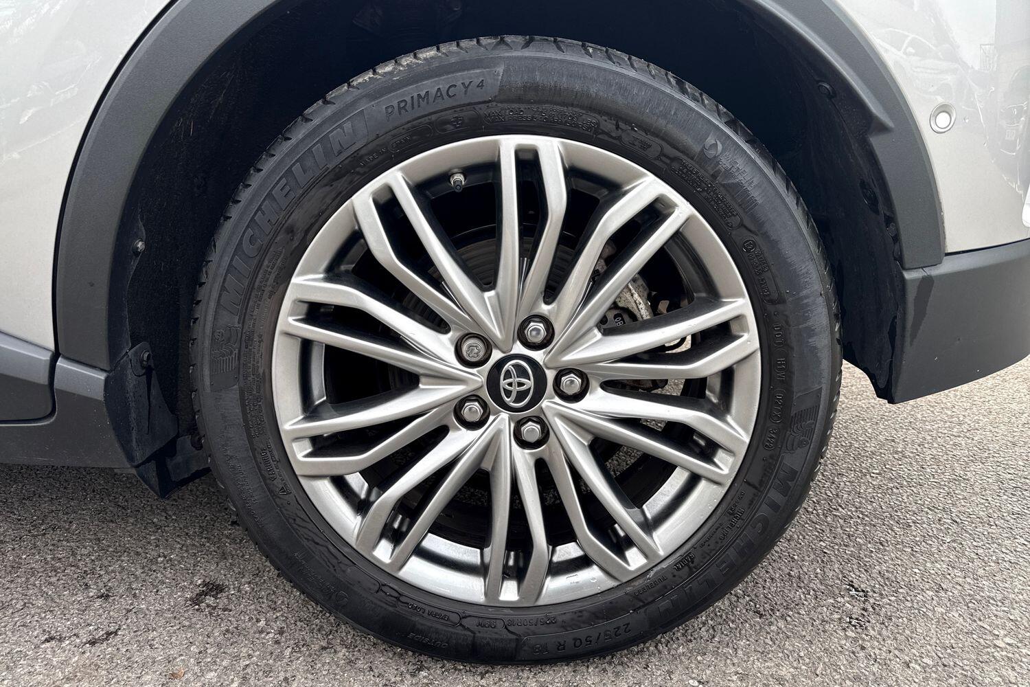 Used Toyota C-HR 2022 for sale - 77593641: Photo 6