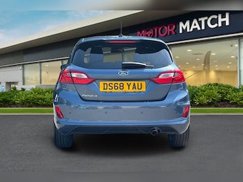 Used Ford Fiesta 2018 for sale - 79503543: Photo