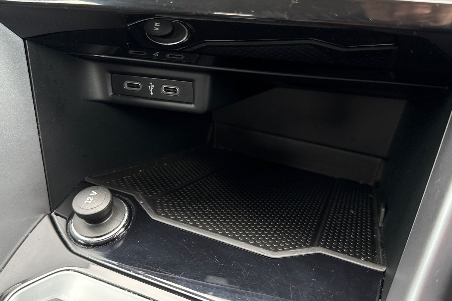 Used Volkswagen T-Roc 2022 for sale - 76535296: Photo 41