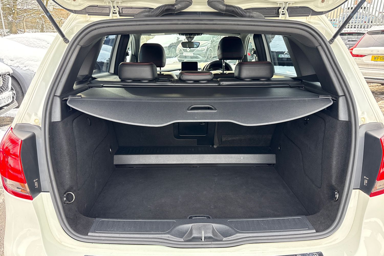 Used Mercedes-Benz B Class 2016 for sale - 77123754: Photo 10