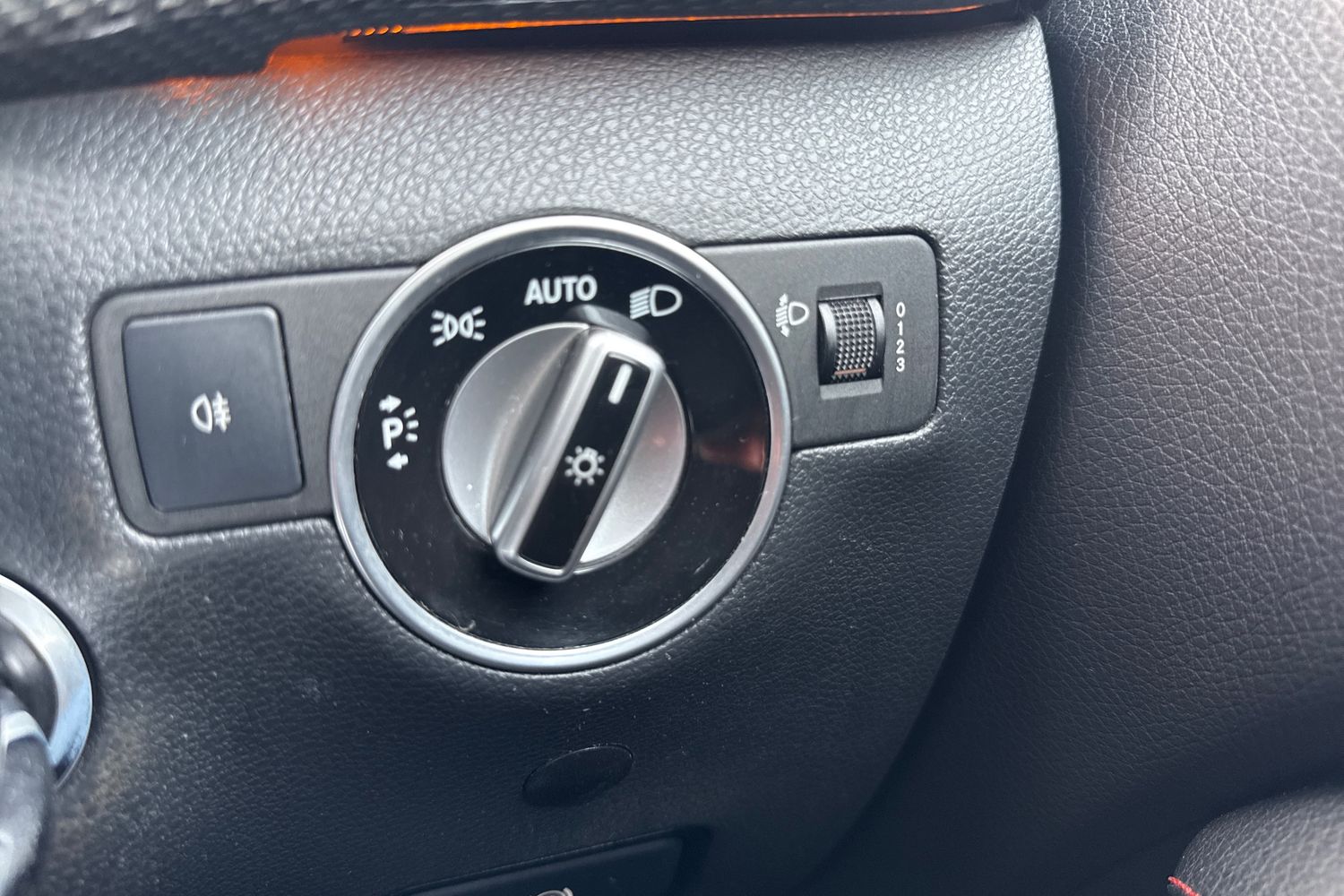 Used Mercedes-Benz B Class 2016 for sale - 77123754: Photo 30