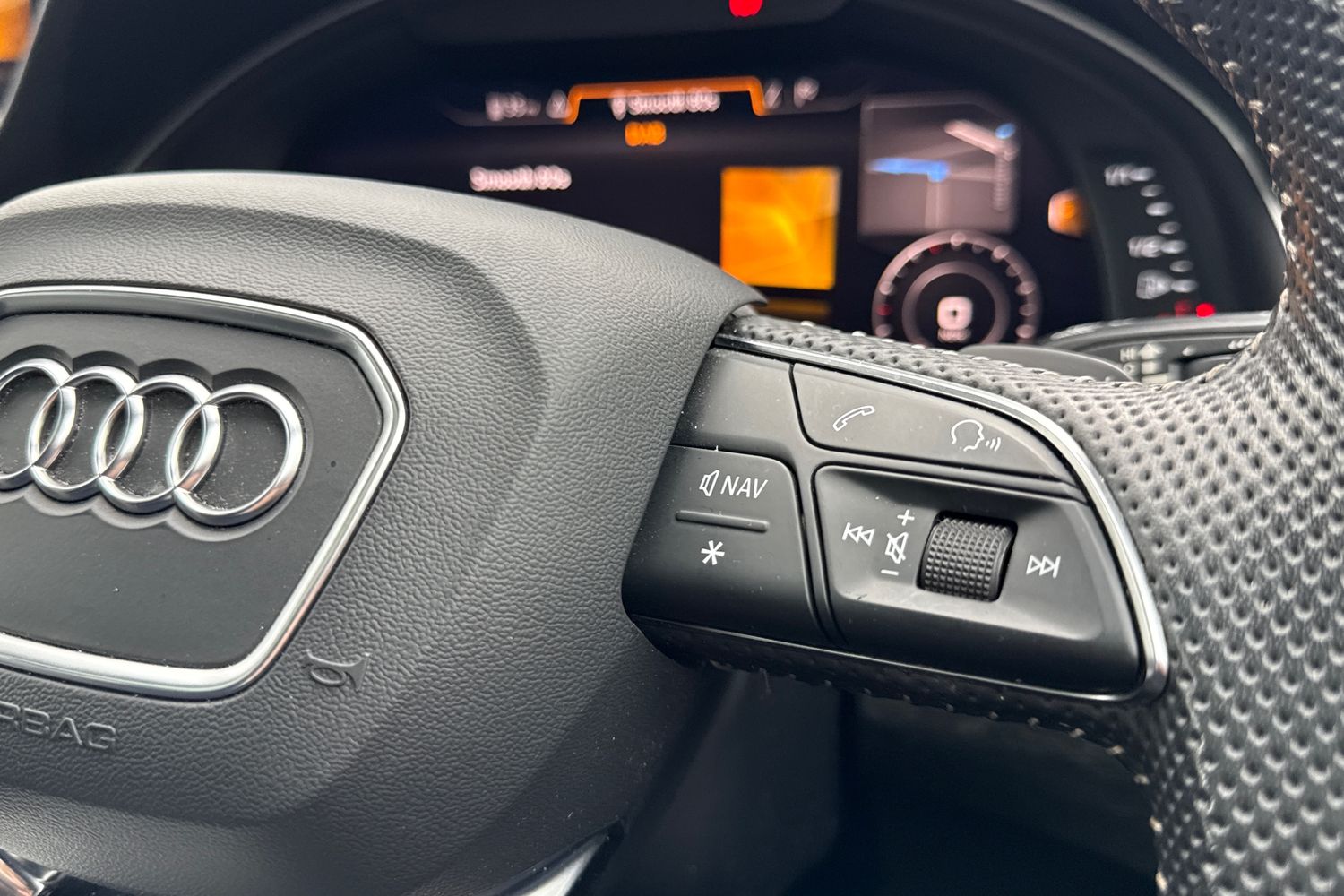 Used Audi Q7 2019 for sale - 76365146: Photo 45