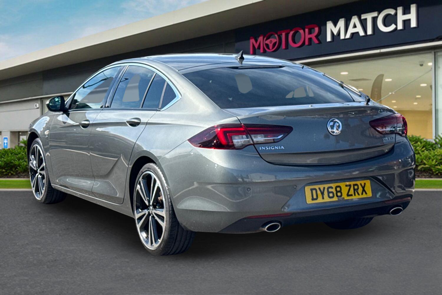 Used Vauxhall Insignia 2018 for sale - 78155214: Photo 2