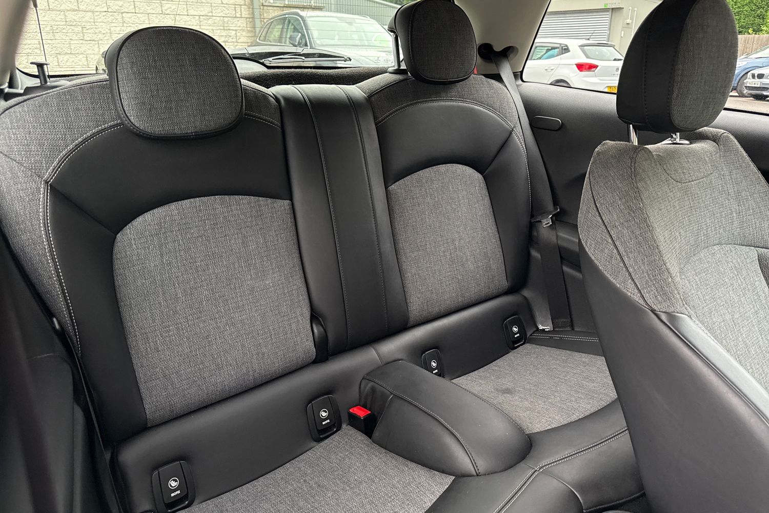 Used MINI Hatch 2018 for sale - 76365122: Photo 14