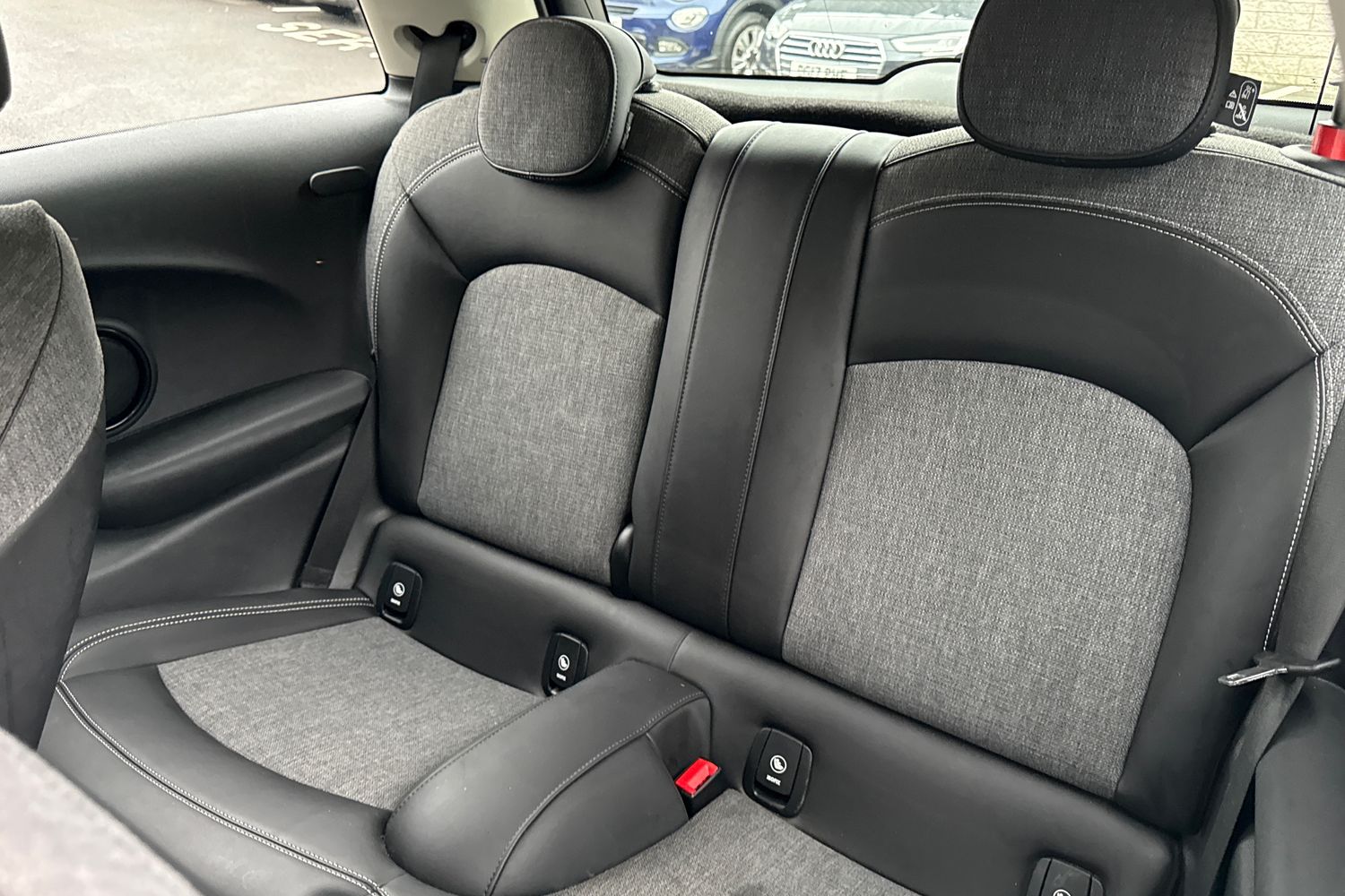 Used MINI Hatch 2018 for sale - 76365122: Photo 27